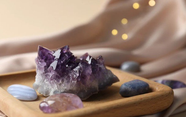 How to Choose Your Birthstone