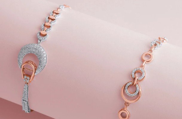 How to Choose the Perfect Pewter Monogram Bracelet