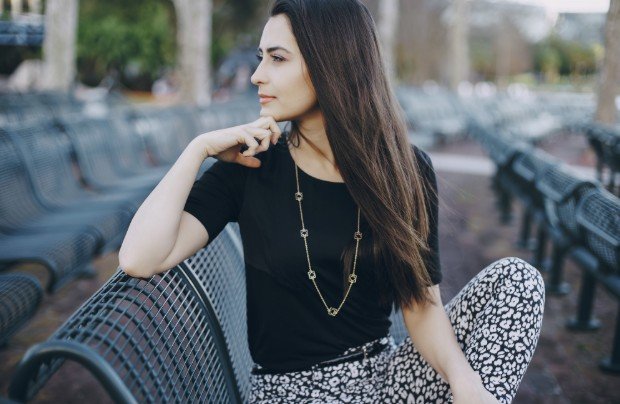 How to choose the right necklace for your neckline