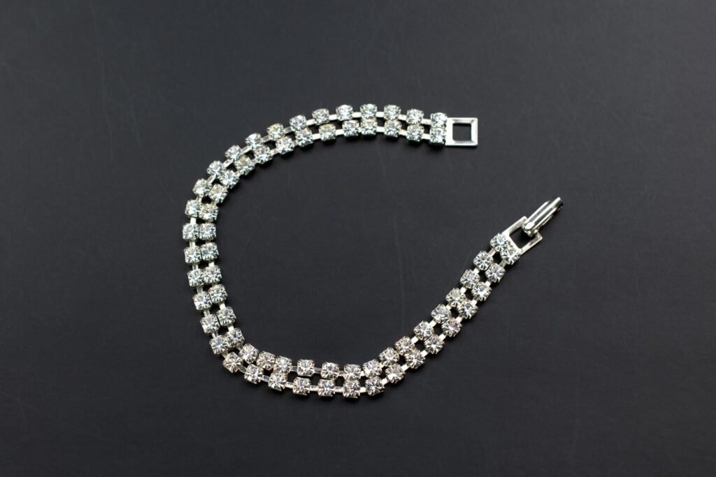 What Is a Tennis Bracelet? A Complete Guide
